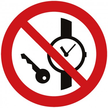 Panneau Articles métalliques ou montres interdits P008 - ISO 7010
